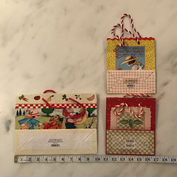 VTG Mary Engelbreit Set of Gift Bags - Picture 2 of 2